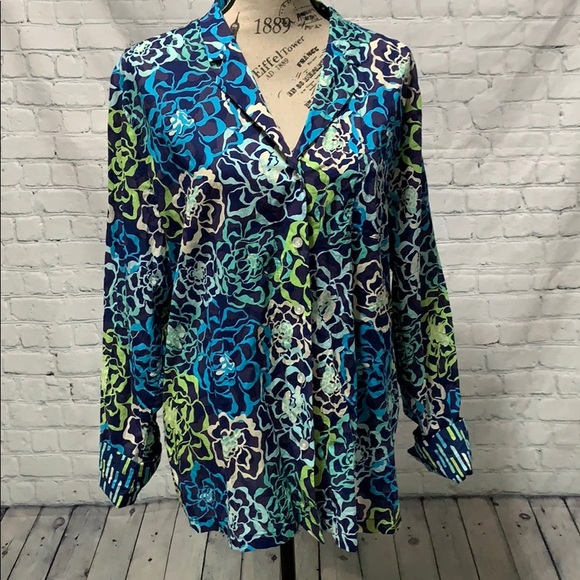 Vera Bradley Tops - Vera Bradley top